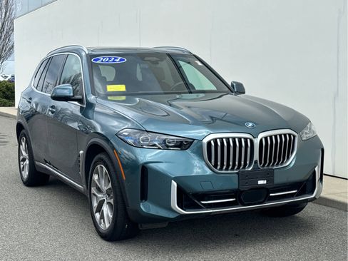 Certified 2024 BMW X5 xDrive50e w/ Executive Package image 2