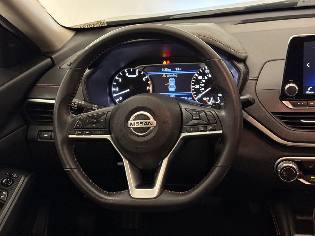 Used 2022 Nissan Altima 2.5 SR w/ Midnight Edition Package FWD image 14