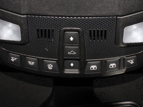 Used 2023 Ford Edge ST-Line image 13