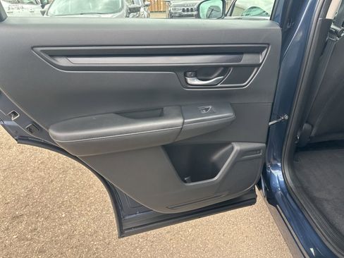 Used 2023 Honda CR-V LX image 21