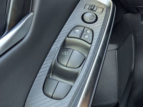 New 2025 Nissan Sentra SR w/ Midnight Edition image 20