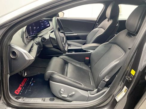 Used 2024 Lucid Air Touring AWD/4WD image 14