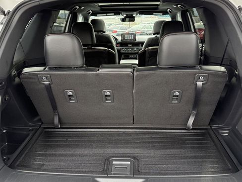 Certified 2025 Honda Pilot TrailSport image 10