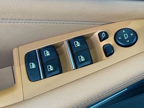 Certified 2024 BMW X5 sDrive40i w/ Executive Package RWD image 13