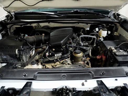 Certified 2023 Toyota Tacoma SR image 8