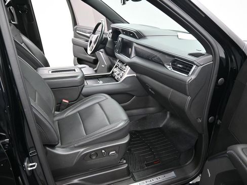 Used 2022 GMC Yukon Denali w/ Max Trailering Package image 37