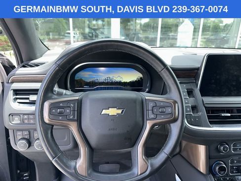 Used 2023 Chevrolet Suburban High Country AWD/4WD image 25