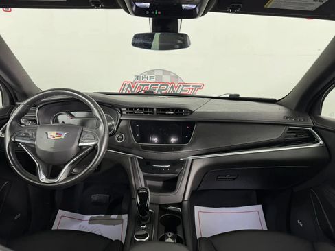Used 2023 Cadillac XT6 Luxury AWD/4WD image 11