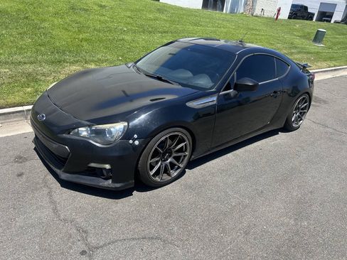 Used 2014 Subaru BRZ Limited w/ Protection Package #1 RWD image 2
