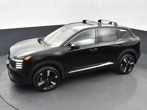 New 2026 Nissan Kicks SR image 47