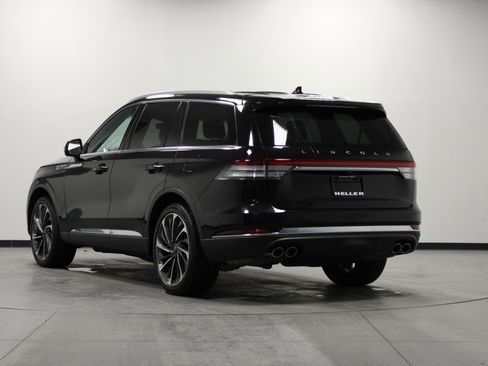 Used 2020 Lincoln Aviator Reserve w/ Equipment Group 202A image 6