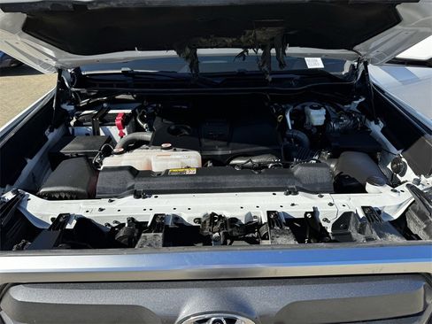 Used 2022 Toyota Tundra Limited image 33