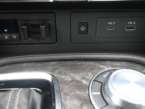 Used 2021 Nissan Armada Platinum w/ Captain's Chairs Package AWD/4WD image 37