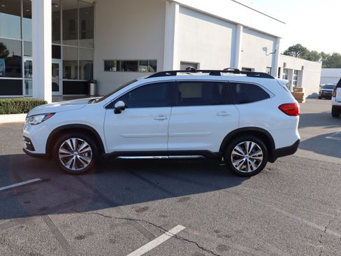 Used 2020 Subaru Ascent Limited w/ Technology Package AWD/4WD image 7