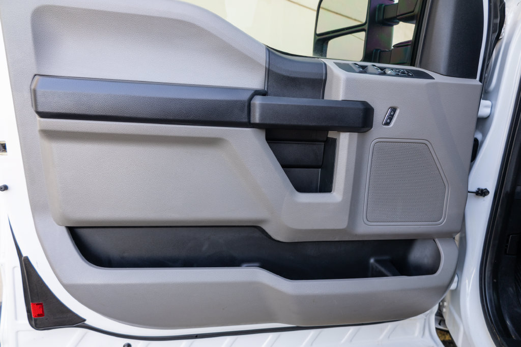 Used 2017 Ford F250 XL w/ Power Equipment Group RWD image 19