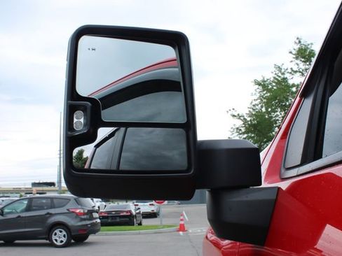 Used 2024 Chevrolet Silverado 2500 Custom w/ Custom Value Package AWD/4WD image 8
