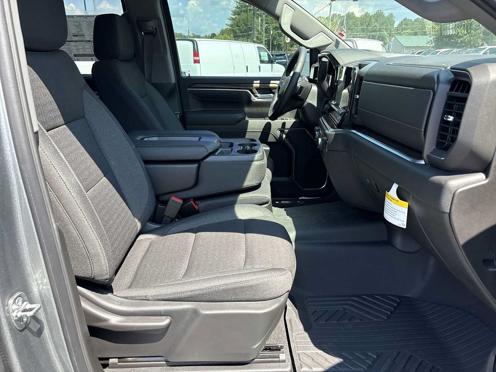 New 2026 Chevrolet Silverado 1500 RST w/ Z71 Off-Road Package AWD/4WD image 27