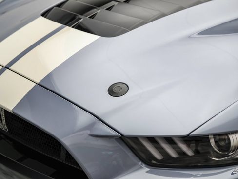 Used 2022 Ford Mustang Shelby GT500 w/ Carbon Fiber Track Pack RWD image 38