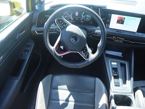 Used 2022 Volkswagen GTI Autobahn FWD image 6