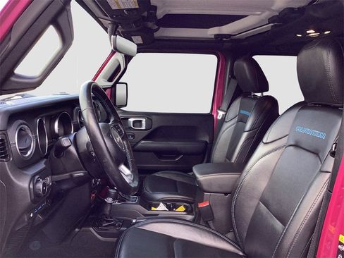 Used 2022 Jeep Wrangler Unlimited Rubicon 4xe w/ Cold Weather Group image 33