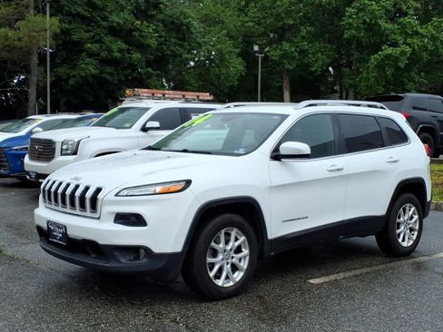 Used 2014 Jeep Cherokee Latitude AWD/4WD image 18