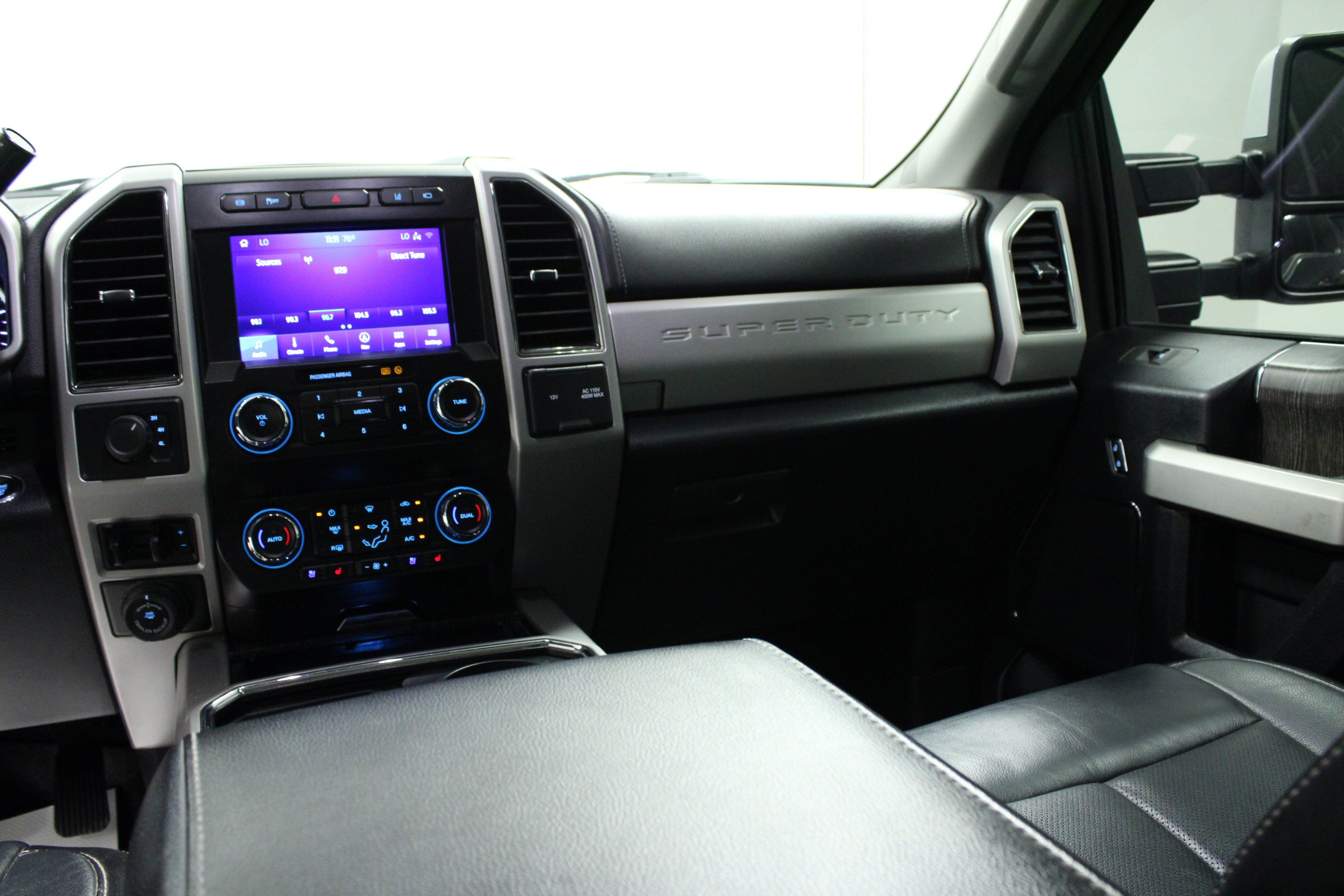 Used 2020 Ford F450 Lariat w/ Lariat Ultimate Package AWD/4WD image 19