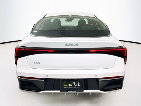 Used 2025 Kia K5 LXS FWD image 7