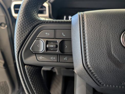 New 2025 Toyota Tacoma SR5 image 18