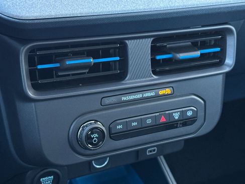 New 2026 Ford Maverick XLT image 21