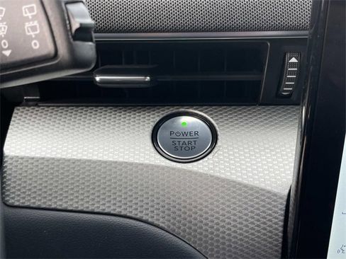 Certified 2021 Ford Mustang Mach-E Select image 17