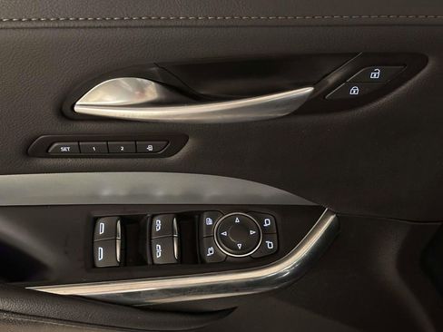 Used 2023 Cadillac XT4 Premium Luxury image 13