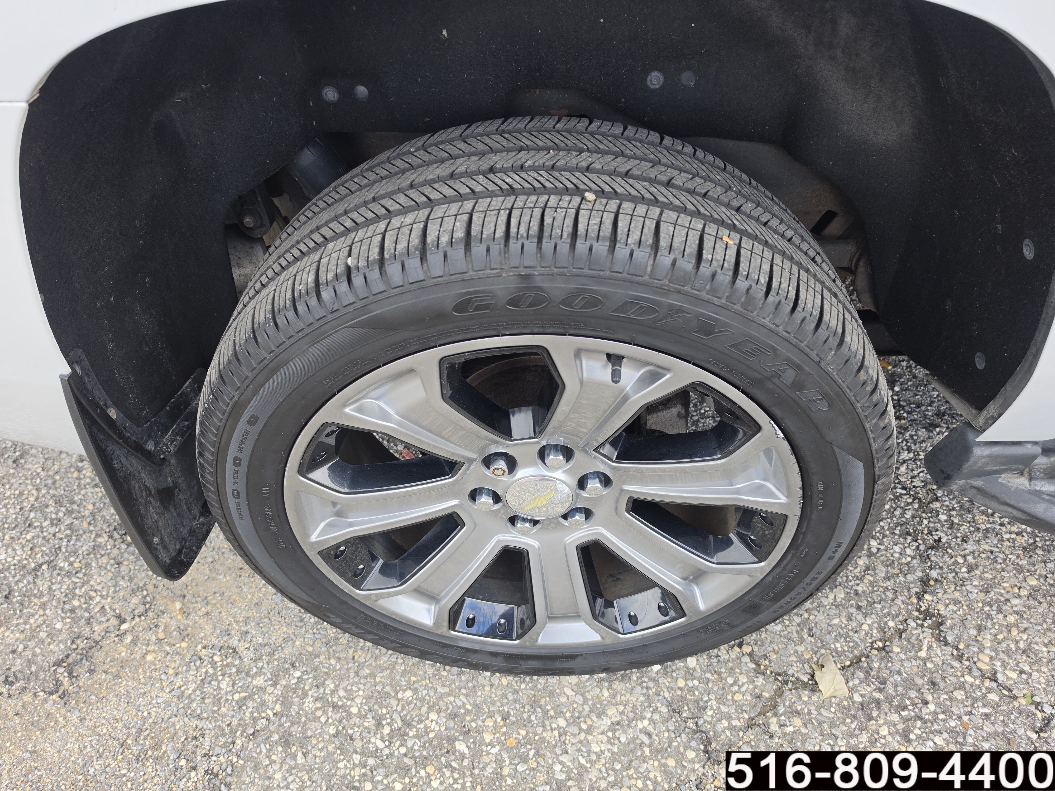 Used 2017 Chevrolet Tahoe LT AWD/4WD image 12