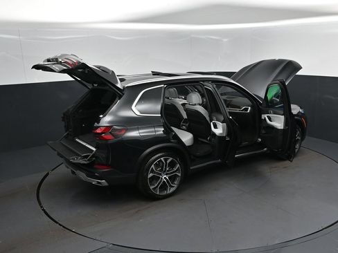 Used 2024 BMW X5 xDrive50e w/ Premium Package AWD/4WD image 49