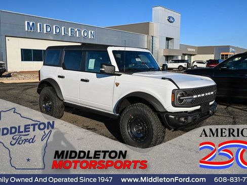 New 2025 Ford Bronco Badlands AWD/4WD image 1