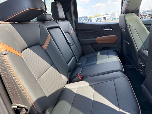 New 2026 GMC Canyon AT4 w/ Technology Plus Package AWD/4WD image 37