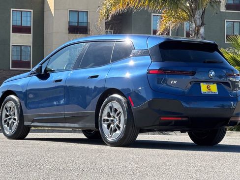 Used 2023 BMW iX xDrive50 image 5