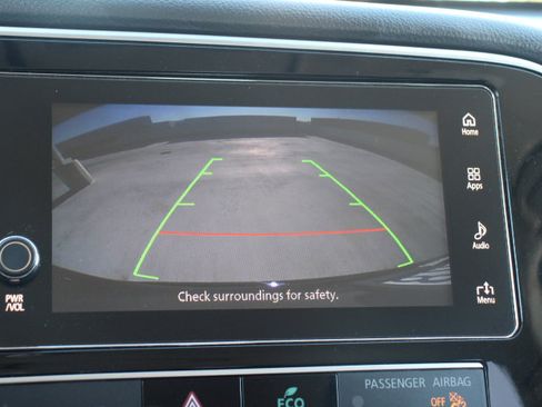 Used 2019 Mitsubishi Outlander SEL image 30