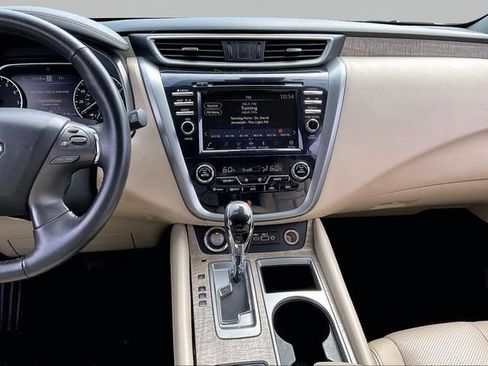 Used 2023 Nissan Murano SL w/ SL Moonroof Package FWD image 9