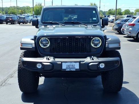 Used 2026 Jeep Wrangler Unlimited Sport AWD/4WD image 32
