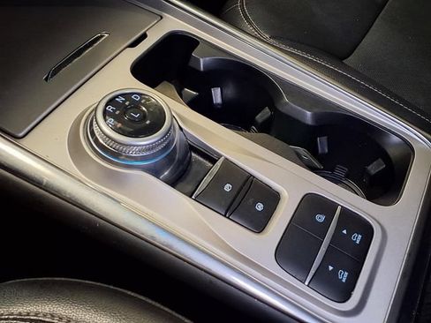 Certified 2023 Ford Explorer Limited RWD image 11