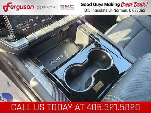 New 2026 GMC Yukon Elevation AWD/4WD image 34