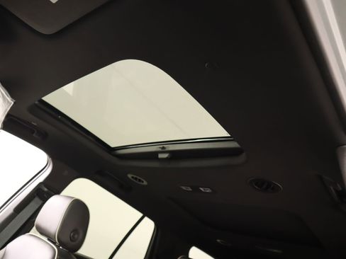 Used 2023 Chevrolet Traverse Premier w/ Redline Edition image 16