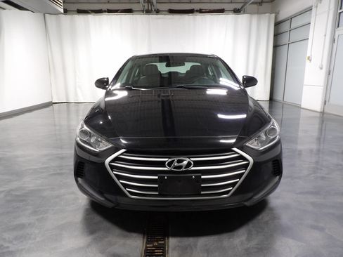 Used 2018 Hyundai Elantra SEL FWD image 2