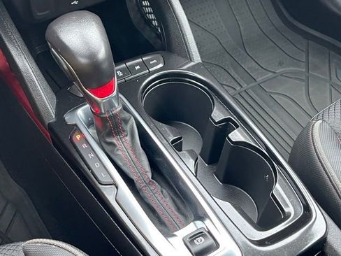 Used 2021 Chevrolet TrailBlazer RS w/ Sun and Liftgate Package image 14