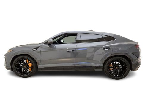 Used 2023 Lamborghini Urus Performante AWD/4WD image 12