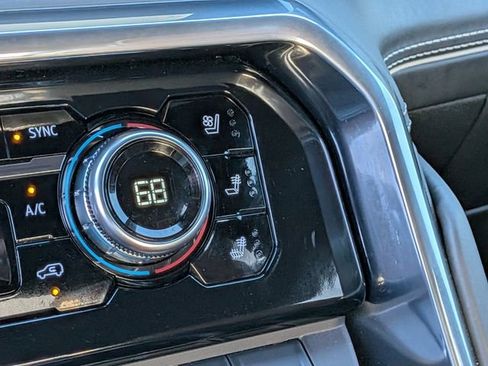 Used 2025 GMC Sierra 2500 Denali Ultimate AWD/4WD image 23