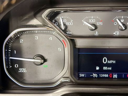 Used 2023 GMC Sierra 2500 AT4 w/ Gooseneck/5TH Wheel Package image 13