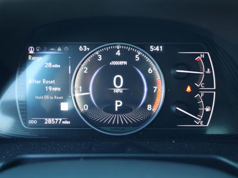 Used 2024 Lexus ES 350 Ultra Luxury w/ Accessory Package (Z2) FWD image 20