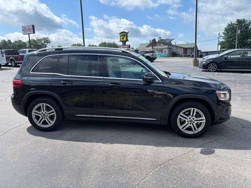 Used 2020 Mercedes-Benz GLB 250 4MATIC image 8