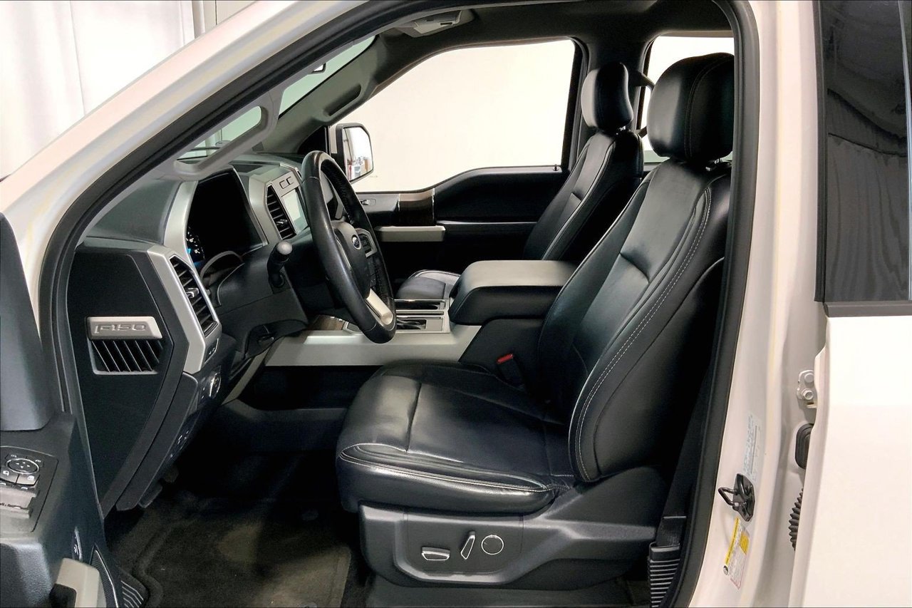 Used 2017 Ford F150 Lariat w/ Equipment Group 501A Mid RWD image 15